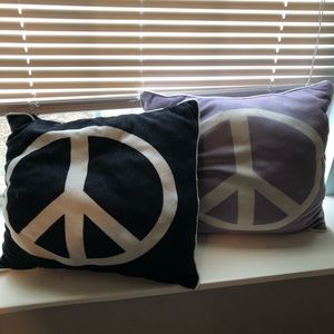 Throw pillows